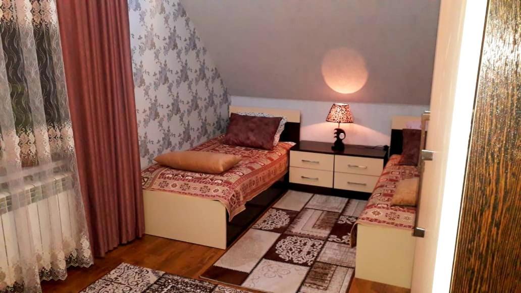 Dom Semya Deluxe Gusar Kusar Dış mekan fotoğraf