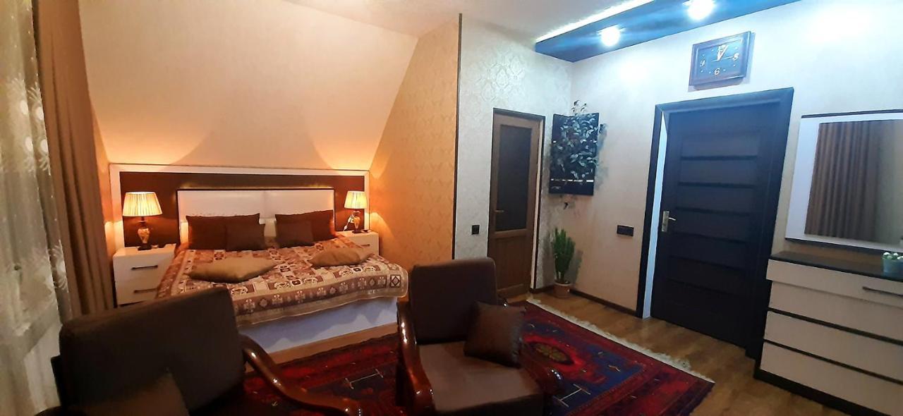 Dom Semya Deluxe Gusar Kusar Dış mekan fotoğraf