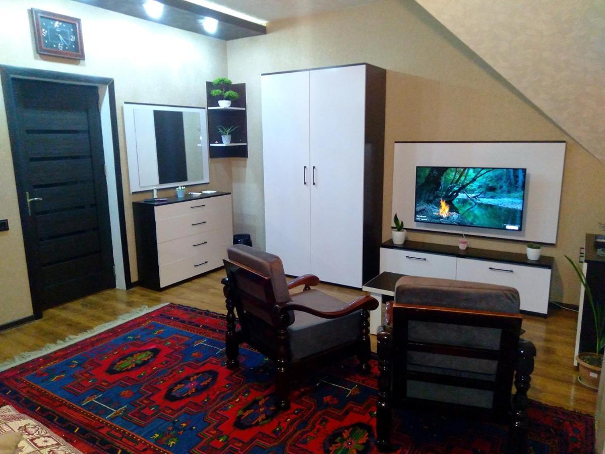 Dom Semya Deluxe Gusar Kusar Dış mekan fotoğraf