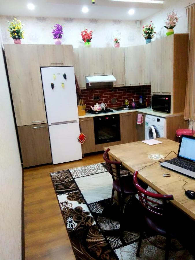 Dom Semya Deluxe Gusar Kusar Dış mekan fotoğraf